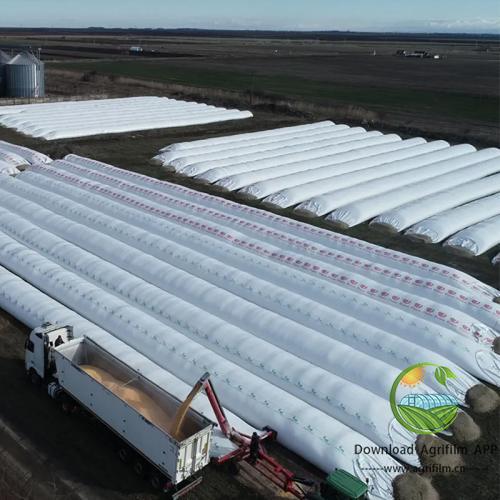 5-layer Black/White Film Grain Bag Silo Bag 2.7m Silage Storage Bag in Agriculture